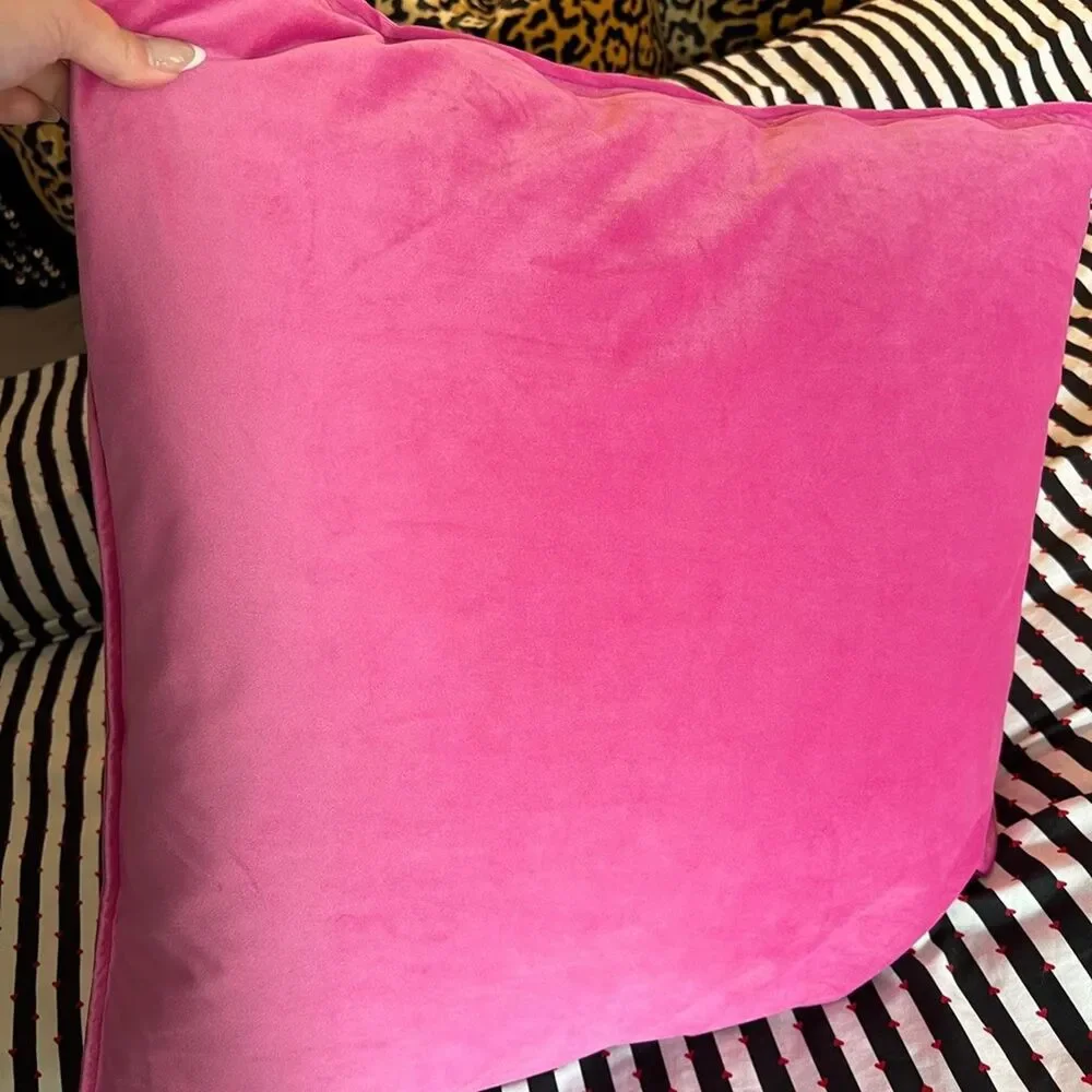 N/A hot pink